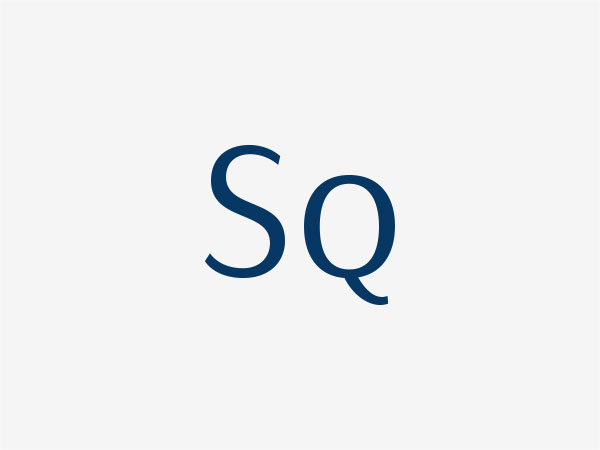 Desenho dos caracteres S e Q simbolizando leveza e elegância